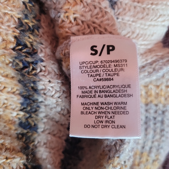 Jordache Striped Knitted Sweater - Picture 5 of 5